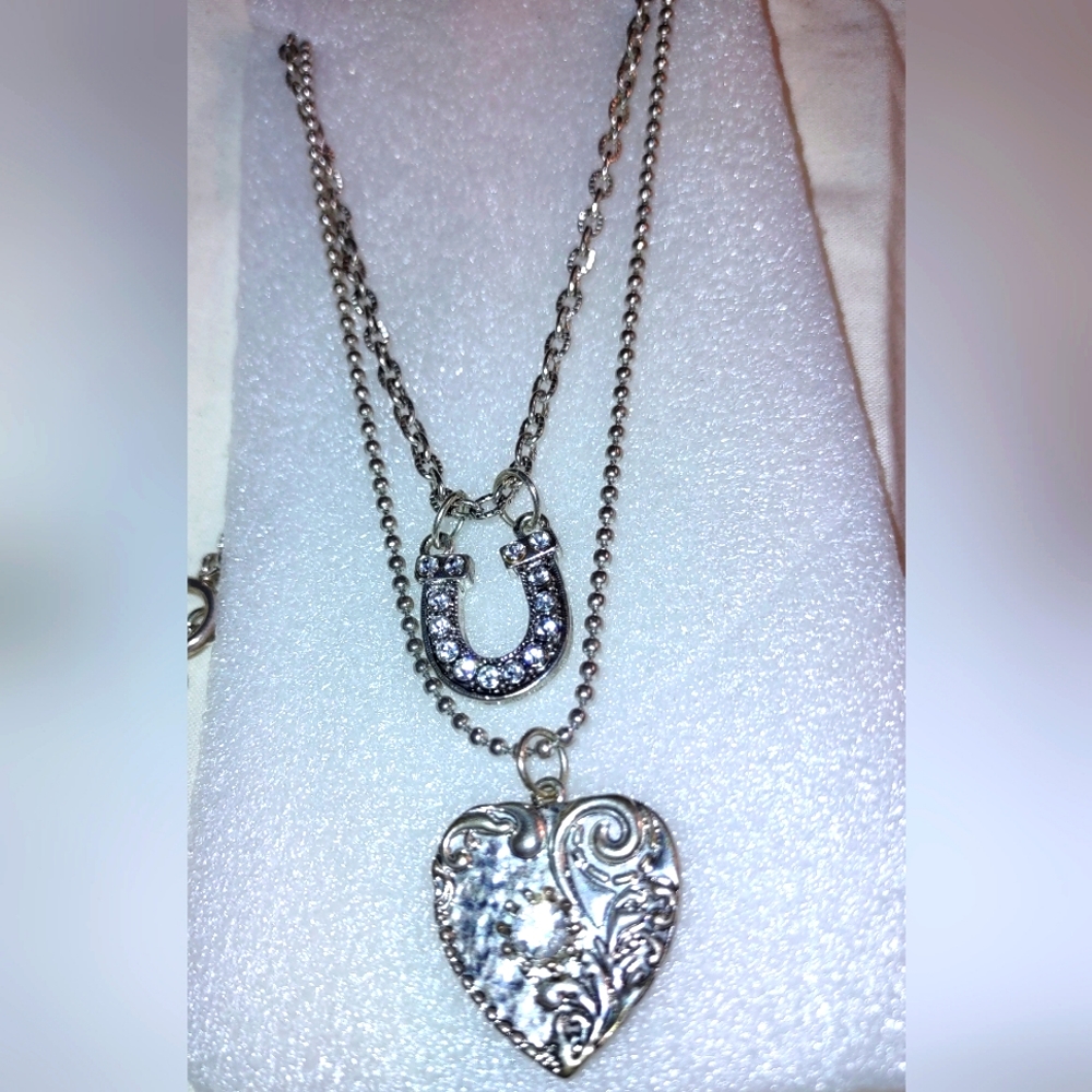 Crystal Horseshoe & Silver Heart Connected Chains